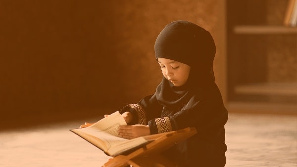 آموزش قرآن با بازی به کودک